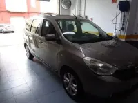 Usado Dacia Lodgy Lauréate 90 CV (66 kW) 2014 Beige Monovolumen