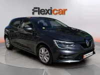 Usado Renault Mégane II Business 115 CV (84 kW) 2021 Gris Berlina