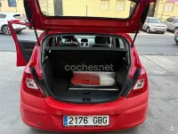 Usado Opel Corsa Cosmo 90 CV (66 kW) 2008 Rojo Utilitario