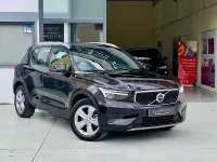 Usado Volvo XC40 Core 163 CV (119 kW) 2023 Negro SUV