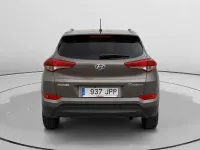 Usado Hyundai Tucson 131 CV (96 kW) 2016 Marrón SUV