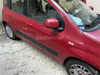 Usado Fiat Panda Easy 69 CV (50 kW) 2016 Rojo Utilitario