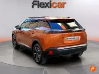 Usado Peugeot 2008 Active 100 CV (73 kW) 2023 Naranja SUV