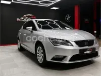 Usado Seat Leon Style 150 CV (110 kW) 2013 Gris / plata Berlina