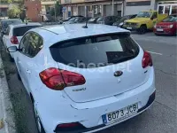 Usado Kia Ceed GT 90 CV (66 kW) 2015 Blanco Berlina
