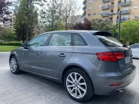 Usado Audi A3 116 CV (85 kW) 2018 Gris / plata Berlina