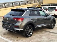 Usado VW T-Roc Sportline 190 CV (139 kW) 2019 Gris SUV
