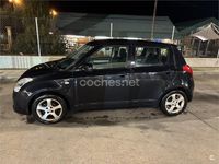 Usado Suzuki Swift GL 102 CV (75 kW) 2005 Negro Berlina