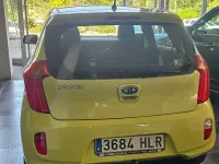 Usado Kia Picanto 85 CV (62 kW) 2014 Amarillo Utilitario