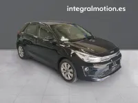 Usado Kia Rio 119 CV (87 kW) 2022 Negro
