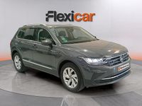 Usado VW Tiguan Life 131 CV (96 kW) 2022 Gris SUV