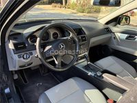 Usado Mercedes C220 Avantgarde 150 CV (110 kW) 2007 Negro Berlina