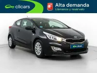 Usado Kia ProCeed 99 CV (72 kW) 2015 Negro Utilitario