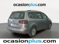 Usado Seat Alhambra Reference 150 CV (110 kW) 2018 Gris plata Monovolumen