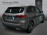 Usado Mercedes B200 150 CV (110 kW) 2021 Gris montaña Monovolumen