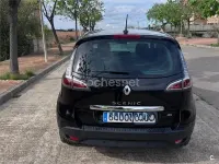 Usado Renault Scénic Bose Edition 110 CV (80 kW) 2015 Negro Monovolumen