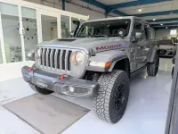 Usado Jeep Gladiator 290 CV (213 kW) 2021 Gris Pickup/Camioneta