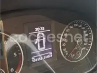 Usado VW Caddy 102 CV (75 kW) 2019 Rojo Monovolumen