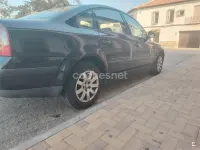 Usado VW Passat Edition 130 CV (95 kW) 2005 Negro Berlina