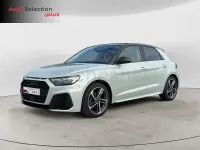 Usado Audi A1 Sportback Black Edition 110 CV (80 kW) 2024 Gris / plata Utilitario
