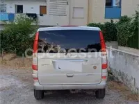Usado Mercedes Viano 150 CV (110 kW) 2007 Gris / plata Monovolumen