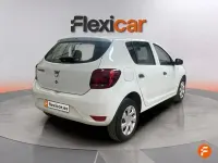 Usado Dacia Sandero Ambiance 73 CV (53 kW) 2018 Blanco Berlina