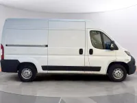 Usado Peugeot Boxer 110 CV (80 kW) 2018 Blanco Van
