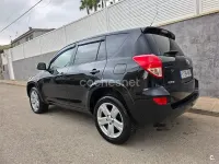 Usado Toyota RAV4 Premium 177 CV (130 kW) 2007 Negro SUV