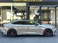 Usado Audi RS5 Sportback 450 CV (330 kW) 2022 Gris / plata Berlina