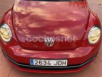 Usado VW Beetle Cabriolet Design 110 CV (80 kW) 2015 Rojo Descapotable