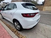 Usado Renault Mégane IV Business 95 CV (69 kW) 2021 Blanco Berlina
