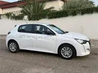 Usado Peugeot 208 Active 100 CV (73 kW) 2022 Blanco Utilitario