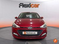 Usado Hyundai i20 84 CV (61 kW) 2017 Rojo Berlina