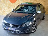 Usado Volvo S60 R-Design 136 CV (100 kW) 2013 Gris / plata Berlina