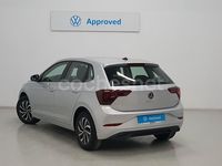 Usado VW Polo Life 95 CV (69 kW) 2024 Gris / plata Utilitario