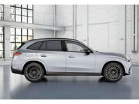Usado Mercedes GLC300e 333 CV (244 kW) 2025 Plateado SUV