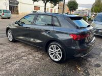 Usado Audi A3 Sportback e-tron Advanced Plus 110 CV (80 kW) 2023 Gris manhatam Utilitario