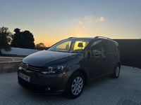Usado VW Touran Advance 105 CV (77 kW) 2014 Beige Monovolumen
