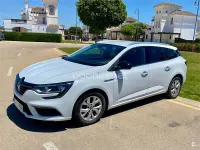 Usado Renault Mégane GrandTour LIMITED 95 CV (69 kW) 2019 Blanco Familiar