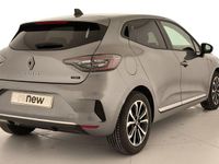 Usado Renault Clio V Techno 145 CV (106 kW) 2025 Gris Berlina