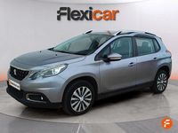 Usado Peugeot 2008 Allure 100 CV (73 kW) 2017 Gris / plata SUV