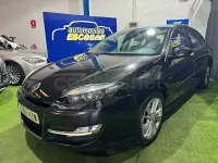 Usado Renault Laguna III Dynamique 130 CV (95 kW) 2014 Negro Berlina