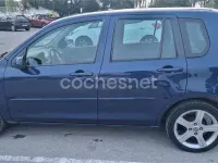 Usado Mazda 2 Active 68 CV (50 kW) 2006 Azul Utilitario