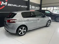 Usado Peugeot 308 Style 130 CV (95 kW) 2017 Gris / plata Berlina