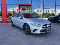 Usado Mercedes A200 150 CV (110 kW) 2021 Gris / plata Berlina