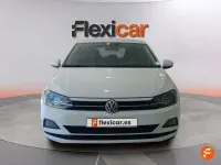 Usado VW Polo Advance 95 CV (69 kW) 2018 Blanco Utilitario