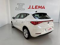 Usado Seat Leon Style 115 CV (84 kW) 2021 Blanco Berlina