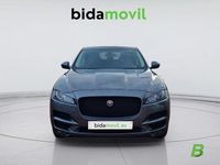 Usado Jaguar F-Pace Prestige 180 CV (132 kW) 2018 Gris / plata SUV