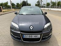 Usado Renault Laguna III Dynamique 110 CV (80 kW) 2012 Gris / plata Berlina
