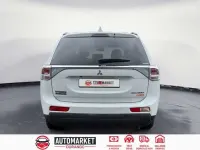 Usado Mitsubishi Outlander Motion 150 CV (110 kW) 2014 Blanco SUV